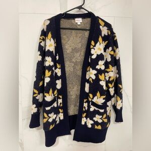 LuLaRoe Sweater Good Condition